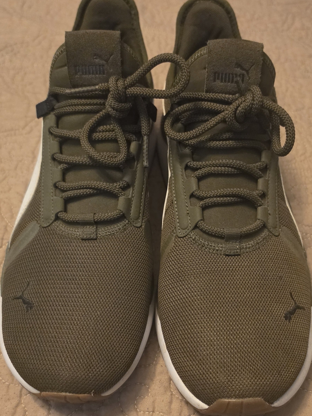 Puma Olive Green Lightweight Sneakers SIZE 11 MEN